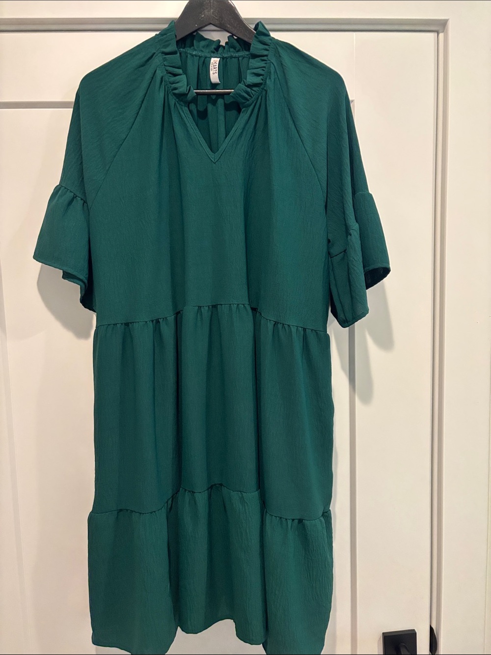 Tiered V-Neck Short Sleeve Dress in green, xl light weight